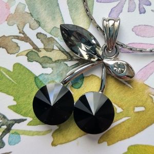 🍒 Black Cherry Silver Crystal Pendant Necklace